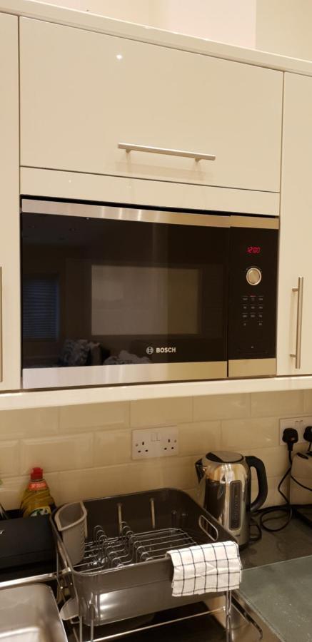 London Luxury Apartments 5 Min Walk From Ilford Station, With Free Parking Free Wifi Eksteriør billede