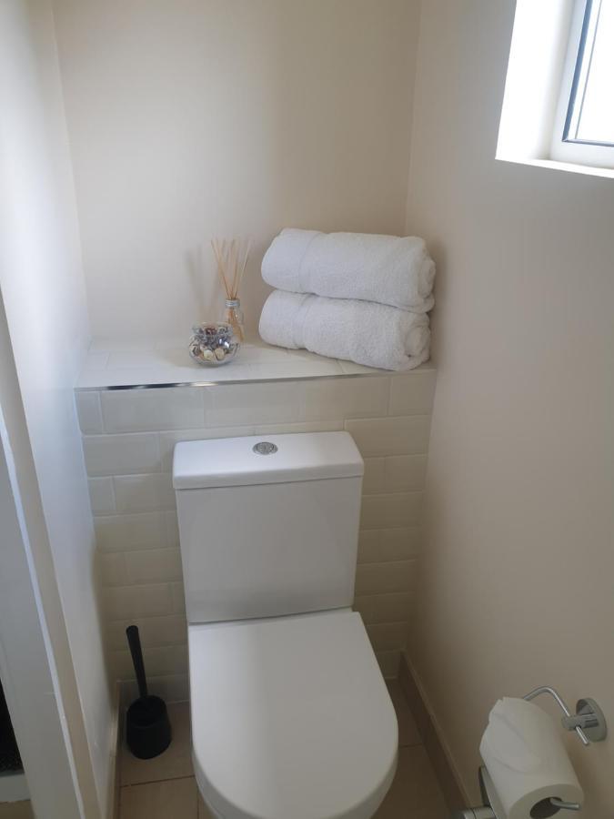 London Luxury Apartments 5 Min Walk From Ilford Station, With Free Parking Free Wifi Eksteriør billede