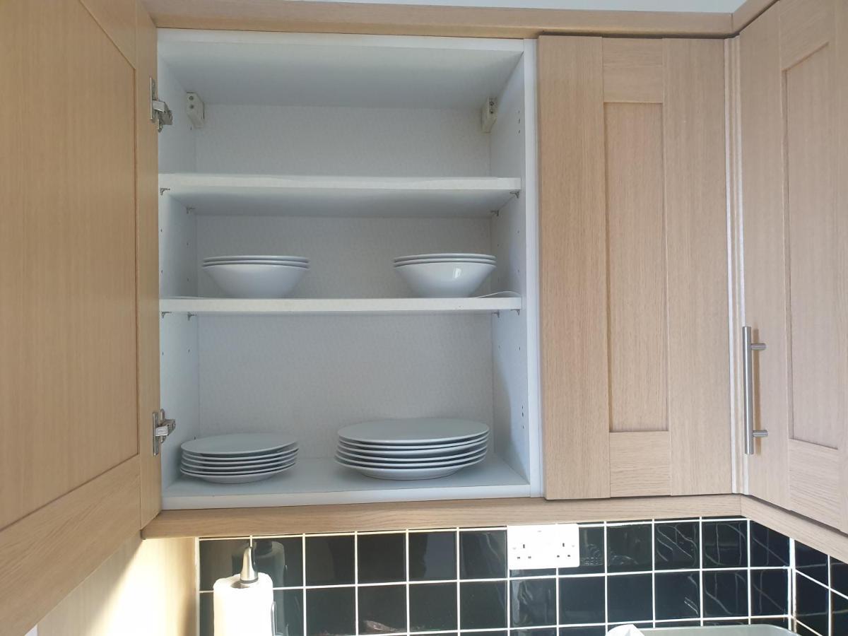 London Luxury Apartments 5 Min Walk From Ilford Station, With Free Parking Free Wifi Eksteriør billede